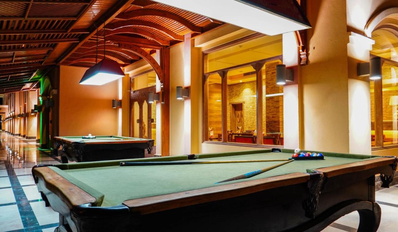 Charmillion Club Aquapark Hotel Sharm el-Sheikh Exterior photo The pool table at the hotel