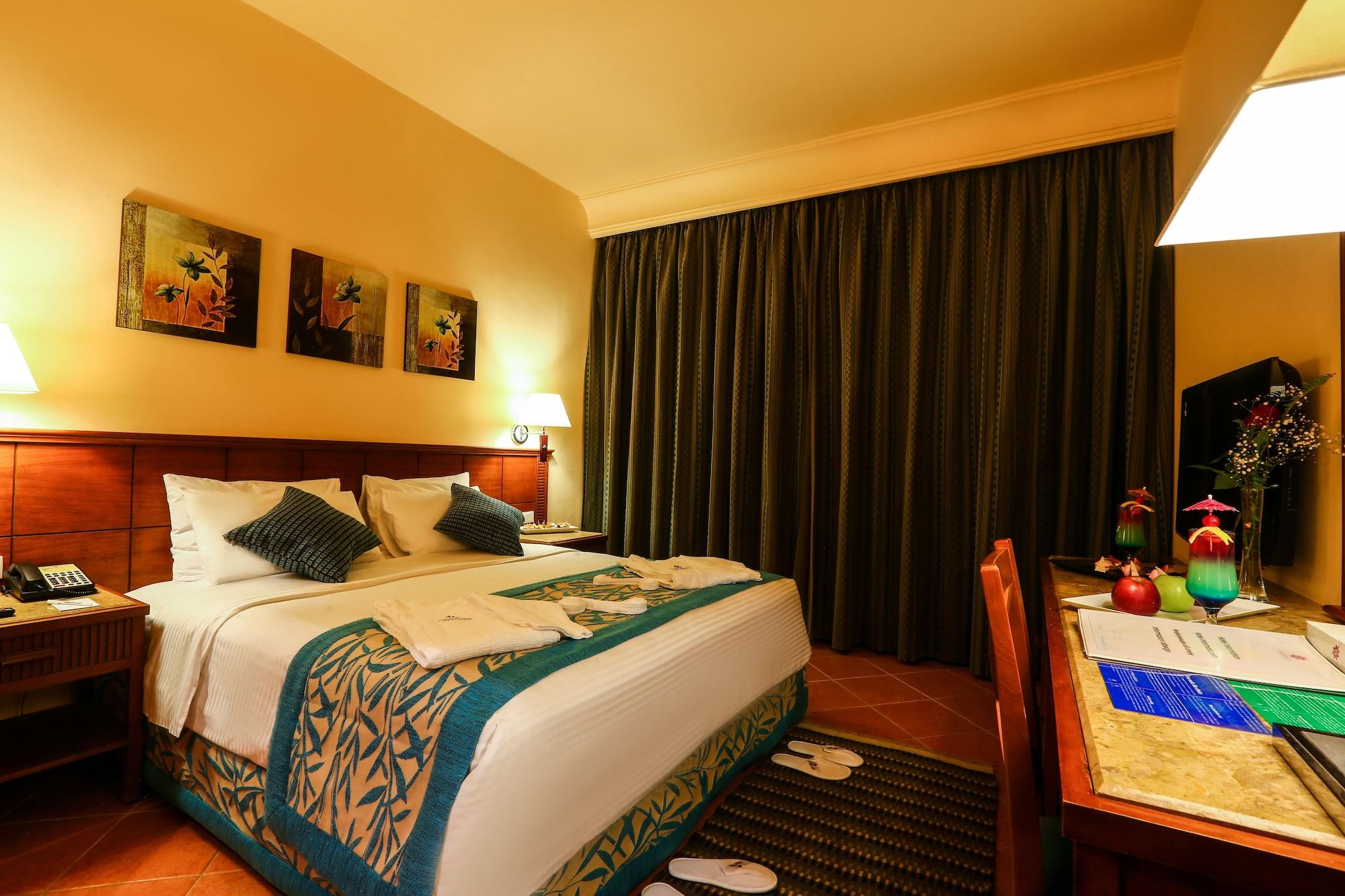 Charmillion Club Aquapark Hotel Sharm el-Sheikh Exterior photo A bedroom at the hotel